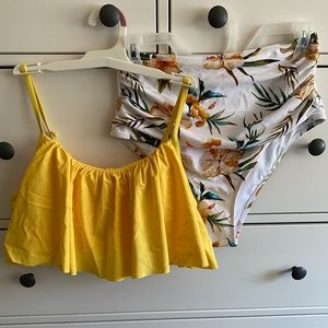 Cupshe size LARGE, bottoms NWT, yellow high waisted bikini with ruffle top